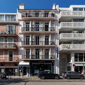 Modern Waikiki 2*, Cannes France