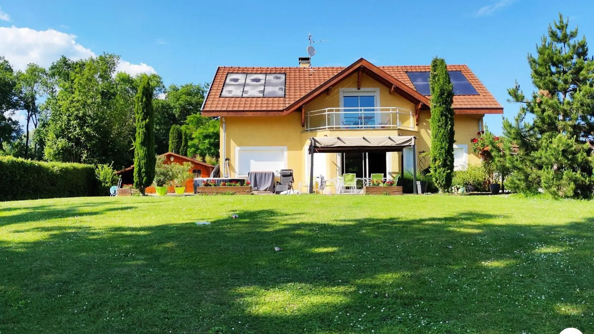 Guest house Location Chambres Le Panorama - Aeroport Geneve - Pays De Gex Chevry